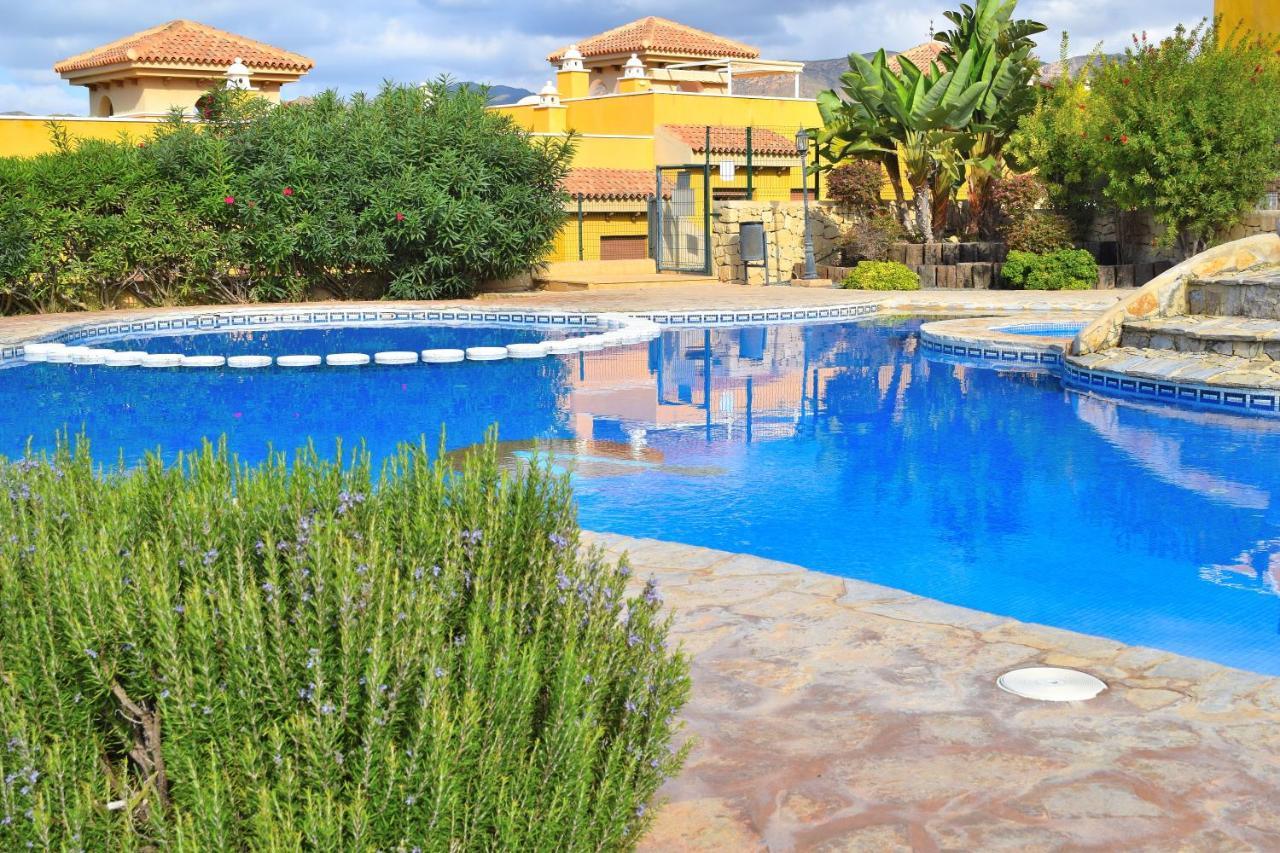 Apartamento Con Hermoso Jardin Y Ac Исла-Плана Экстерьер фото